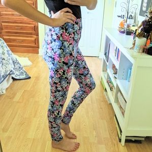 Vintage Floral Leggings
